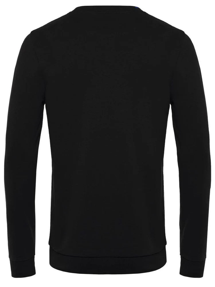 Black crewneck sweatshirt